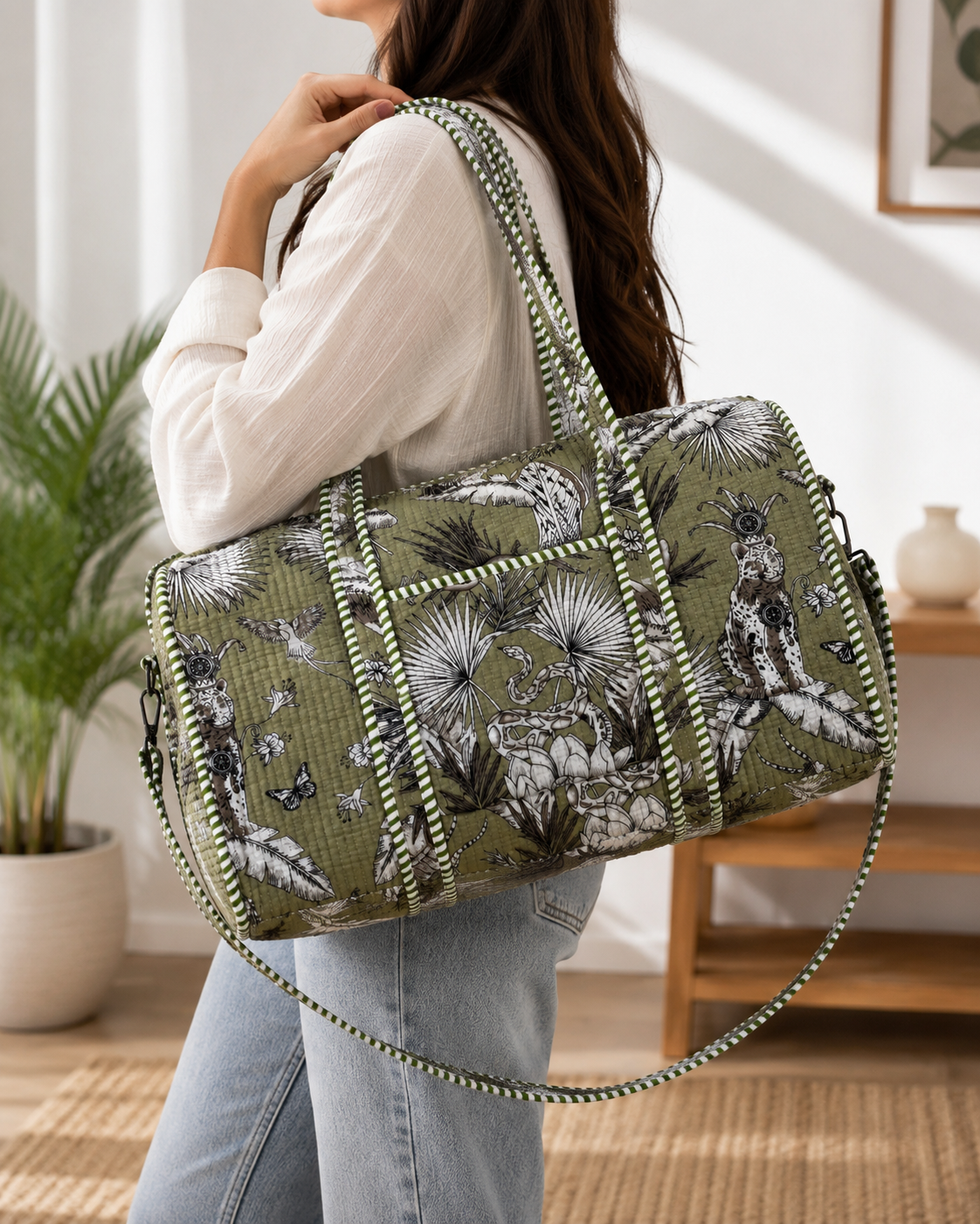 Quilted Cotton Safari Jungle Print Weekender Duffel Bag – Green Travel Holdall for Women